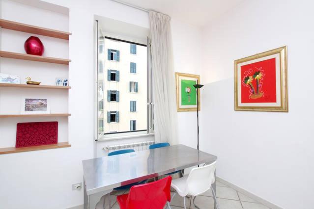 Modi Apartment Rome Bagian luar foto